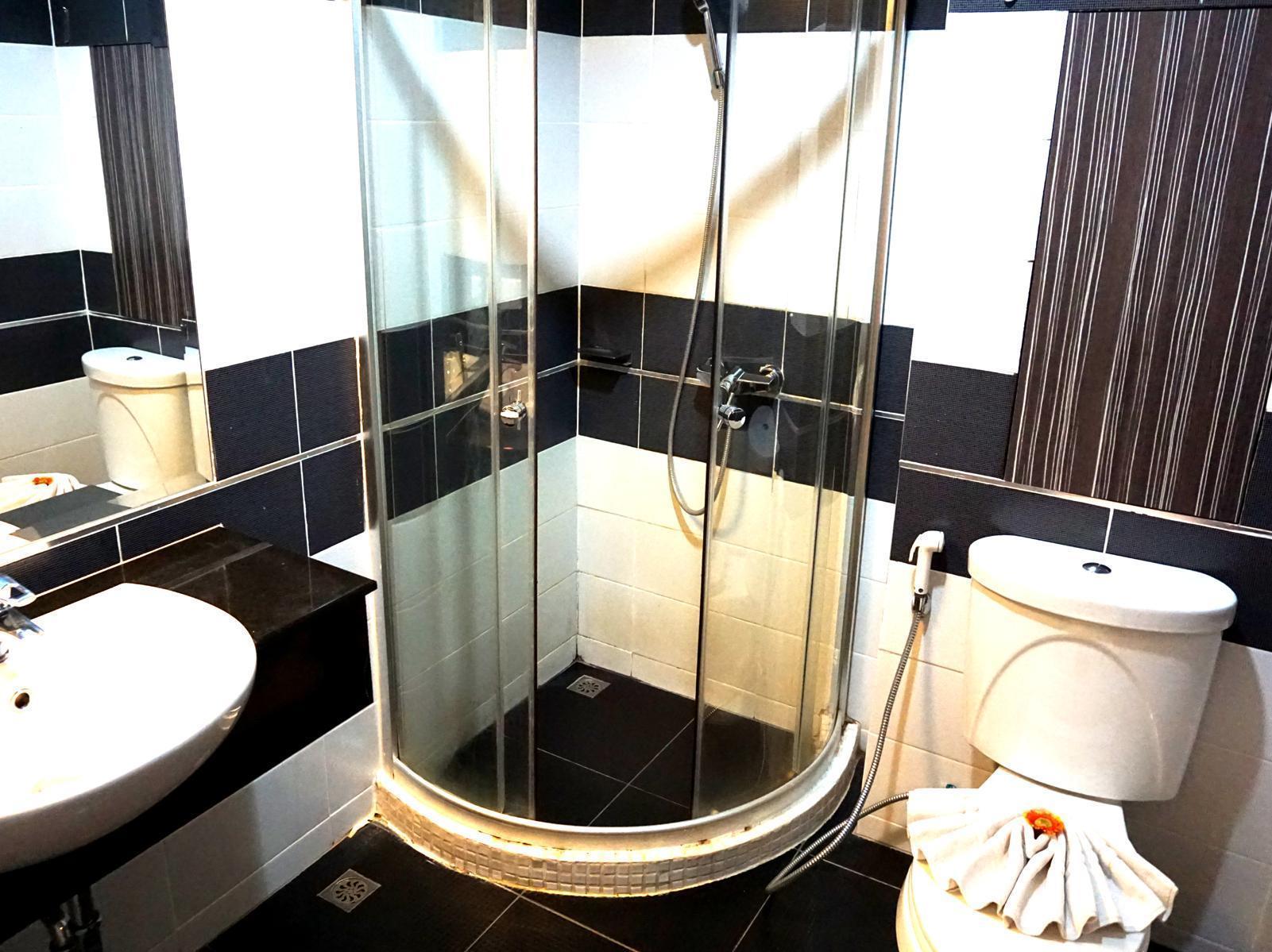 Aya Place Паттайя Экстерьер фото